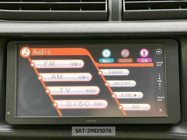 Toyota AQUA 2012-03 8550606-10