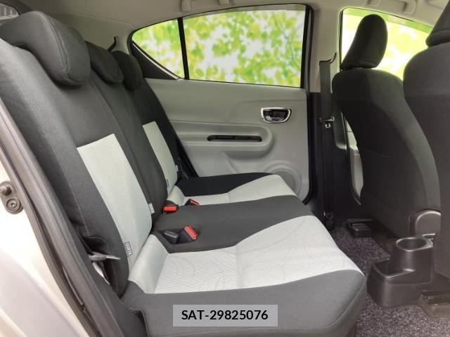 Toyota AQUA 2012-03 8550606-4