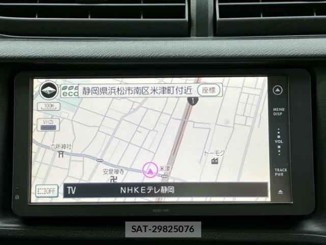 Toyota AQUA 2012-03 8550606-9