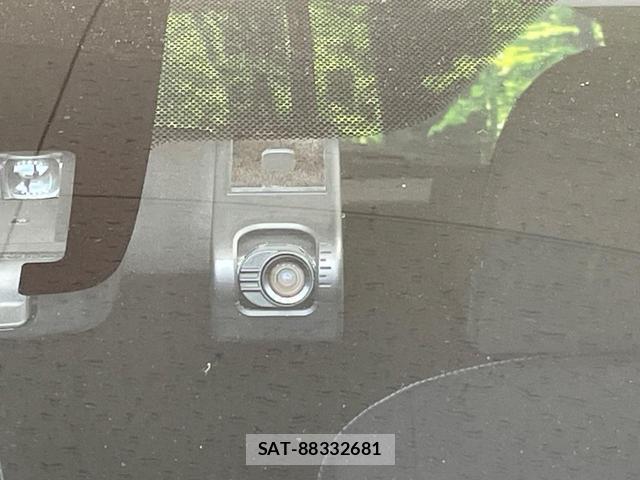 Toyota AQUA 2020-01 8550786-6
