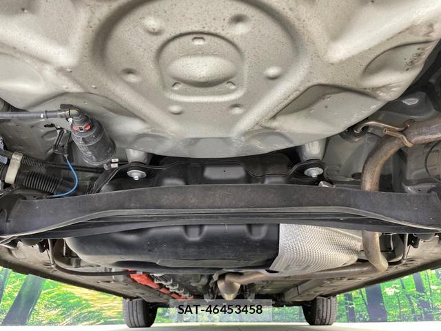 Toyota AQUA 2024-11 8550925-18
