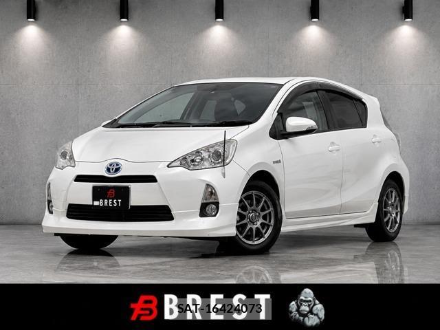 Toyota AQUA 2013-03 8551190-0