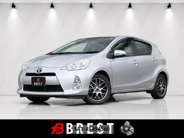 Toyota AQUA 2013-11 8551196-0