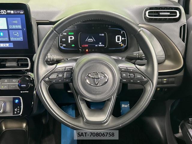 Toyota AQUA 2021-12 8551733-10