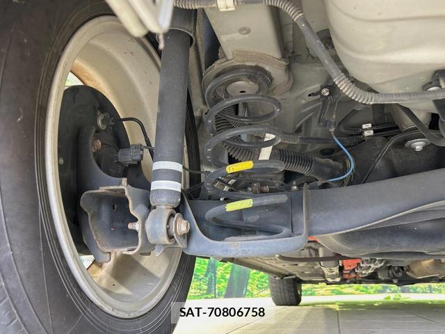 Toyota AQUA 2021-12 8551733-19