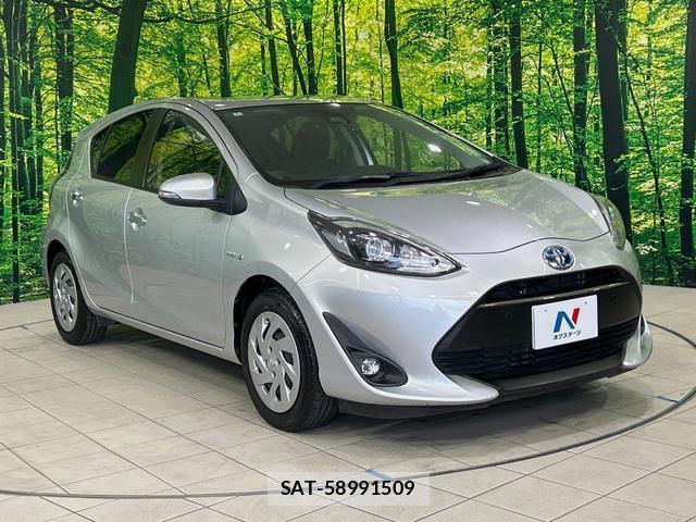 Toyota AQUA 2018-01 8551739-15
