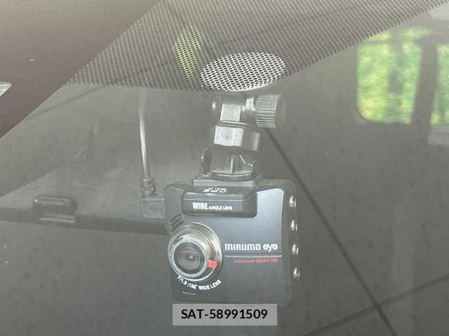 Toyota AQUA 2018-01 8551739-6
