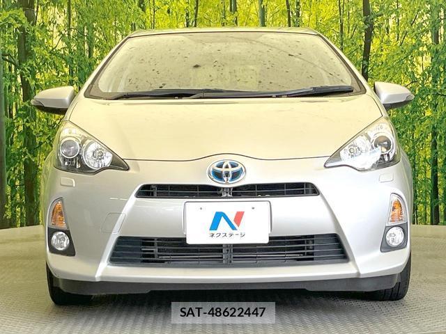 Toyota AQUA 2012-01 8551747-13