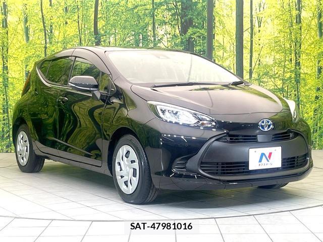 Toyota AQUA 2022-06 8551784-15