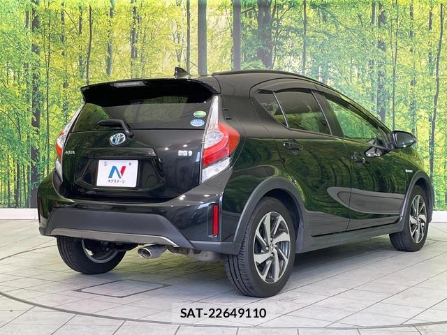 Toyota AQUA 2019-01 8551865-16