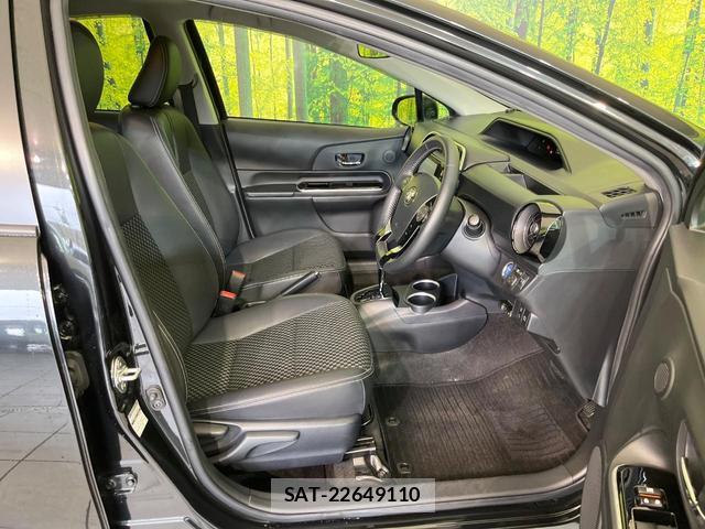 Toyota AQUA 2019-01 8551865-7