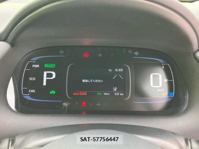 Toyota AQUA 2021-08 8552346-11