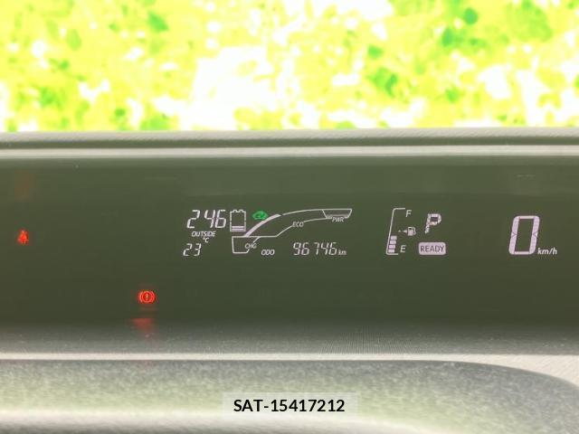 Toyota AQUA 2015-03 8552407-13