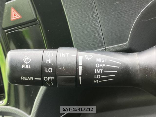 Toyota AQUA 2015-03 8552407-16