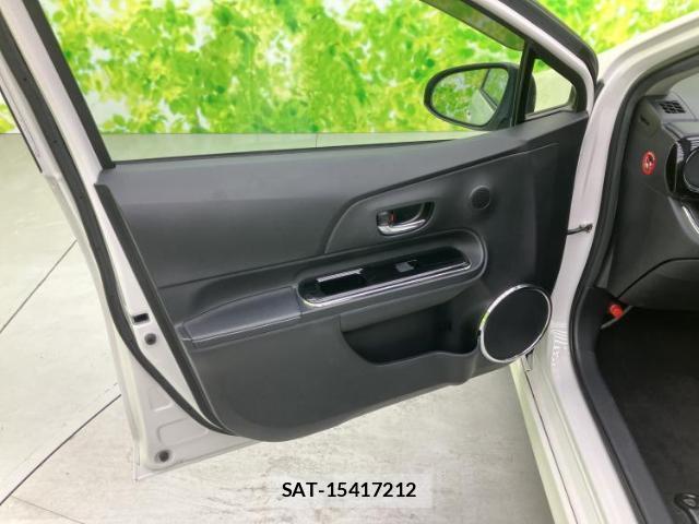 Toyota AQUA 2015-03 8552407-5