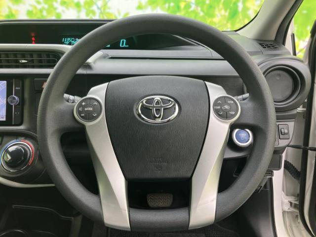 Toyota AQUA 2013-08 8552455-13