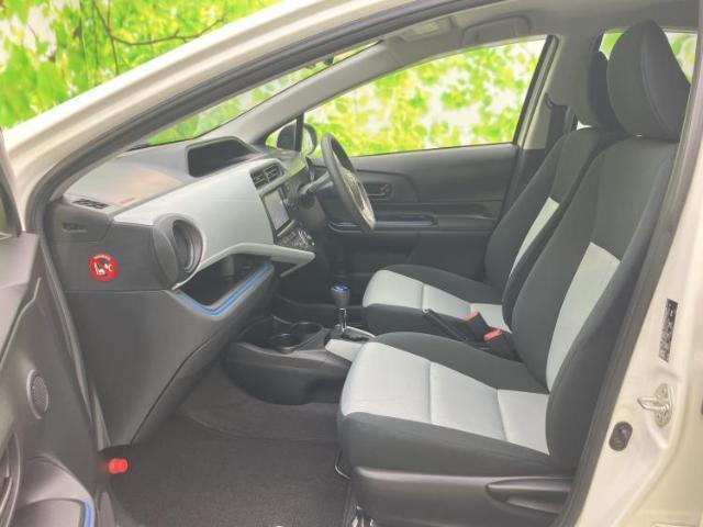 Toyota AQUA 2013-08 8552455-5