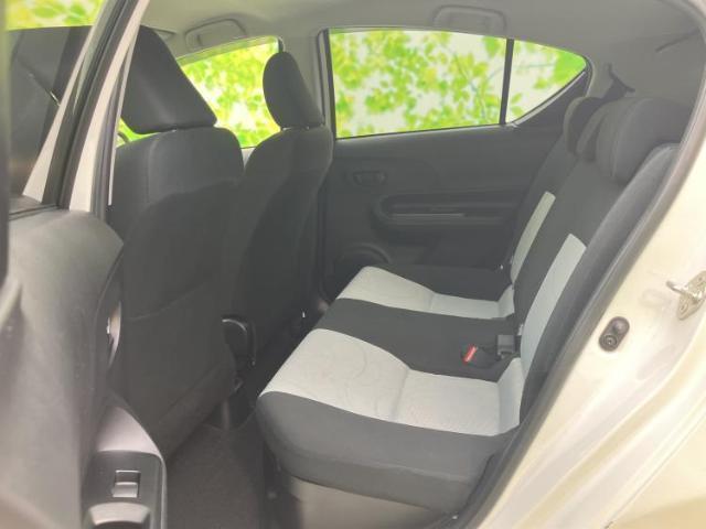 Toyota AQUA 2013-08 8552455-6