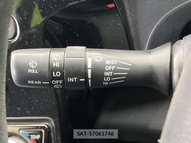 Toyota AQUA 2017-09 8552537-16