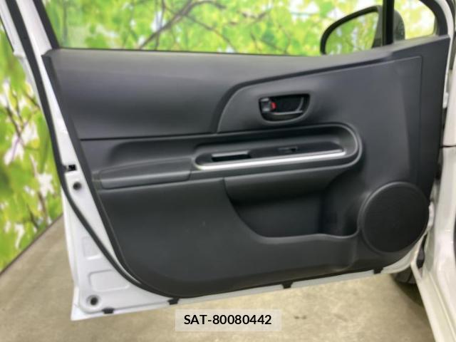 Toyota AQUA 2017-10 8552634-5