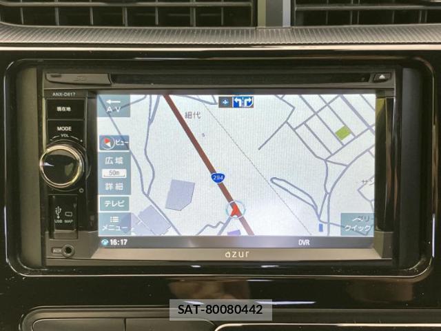 Toyota AQUA 2017-10 8552634-8
