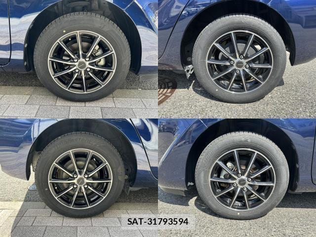 Toyota AQUA 2018-07 8552767-8