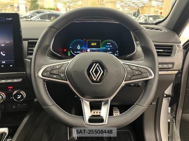 Renault Arkana 2025-01 8546942-7