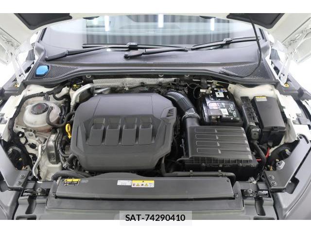 VolksWagen ARTEON 2021-08 8545518-15