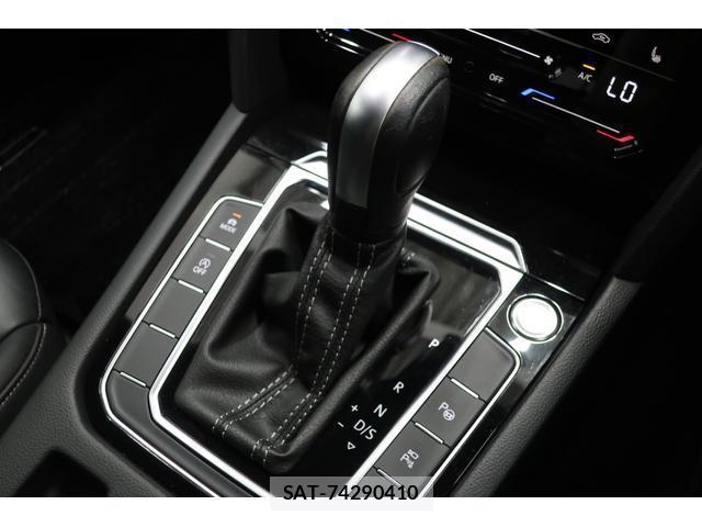 VolksWagen ARTEON 2021-08 8545518-9