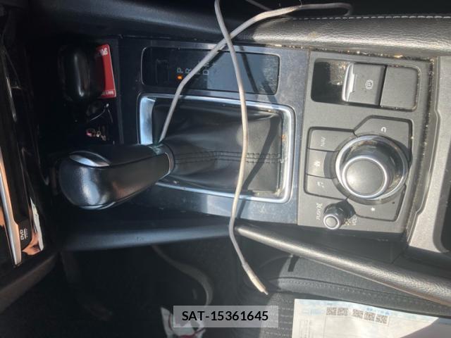 Mazda ATENZA WAGON 2017-01 8547433-11