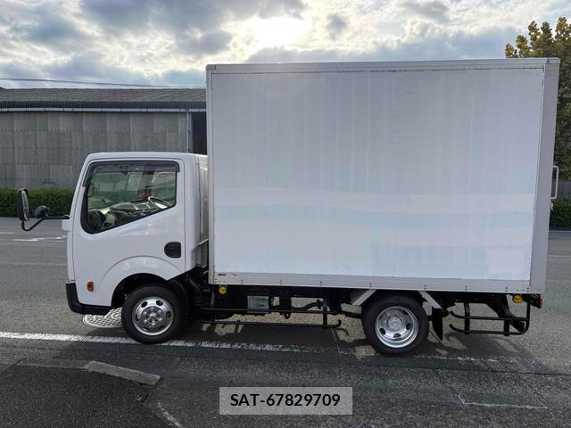 Nissan ATLAS 2015-05 8548535-3