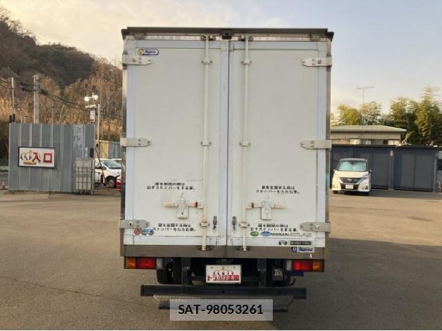 Nissan ATLAS 2015 8548697-4