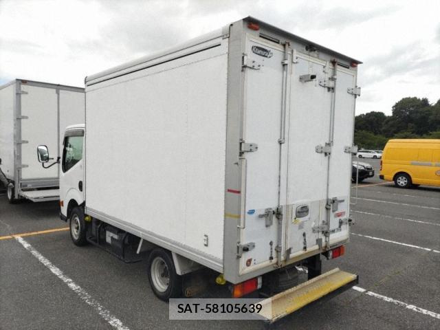Nissan ATLAS 2013-10 8550857-4