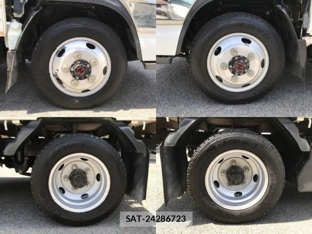 Nissan ATLAS 2021-01 8551657-14