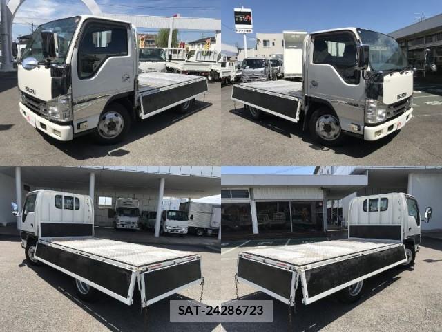 Nissan ATLAS 2021-01 8551657-4