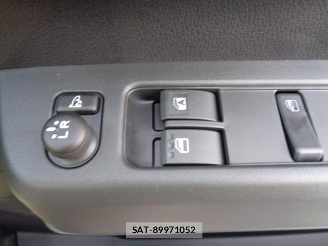 Daihatsu ATRAI 2026-05 8547321-8