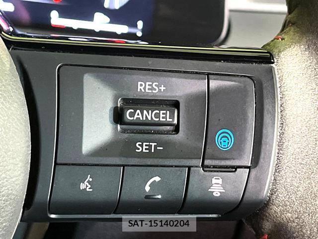 Nissan AURA 2022-01 8546825-5