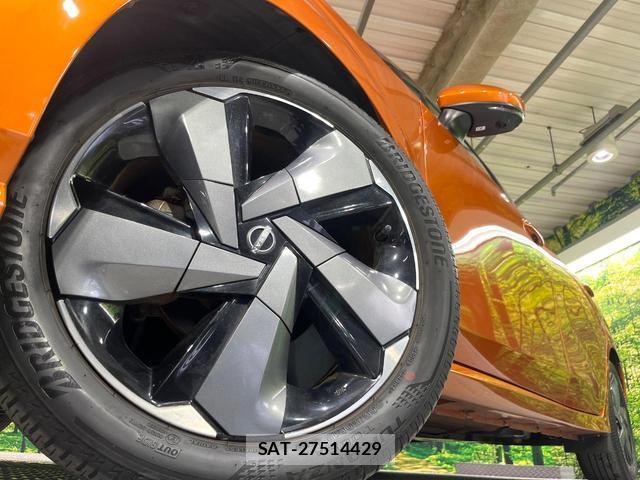 Nissan AURA 2022-04 8547177-12