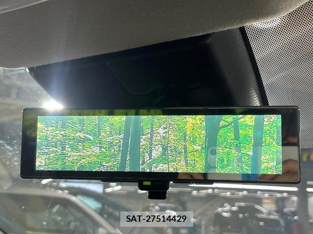 Nissan AURA 2022-04 8547177-5