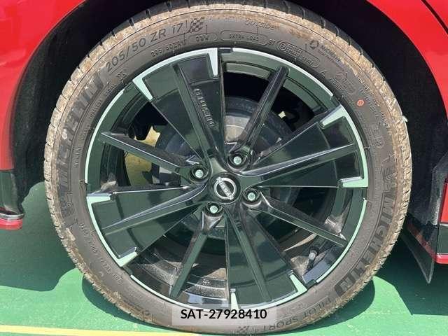 Nissan AURA 2025-10 8549109-14