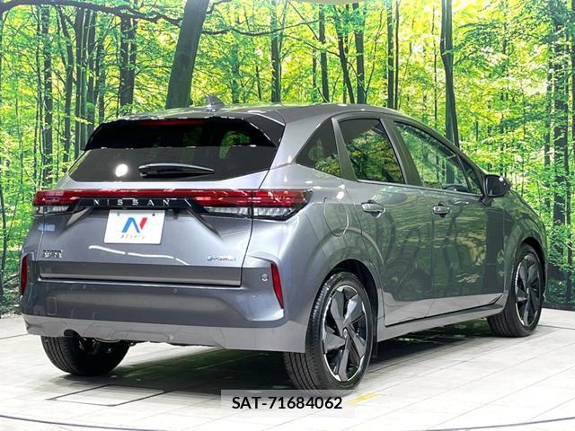 Nissan AURA 2021-12 8549427-16