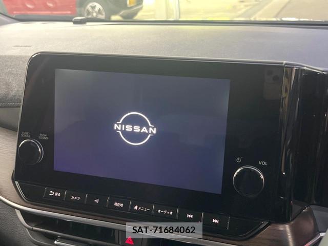 Nissan AURA 2021-12 8549427-2