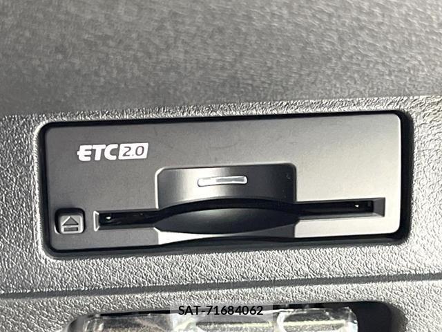 Nissan AURA 2021-12 8549427-5