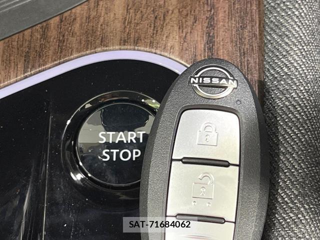 Nissan AURA 2021-12 8549427-6