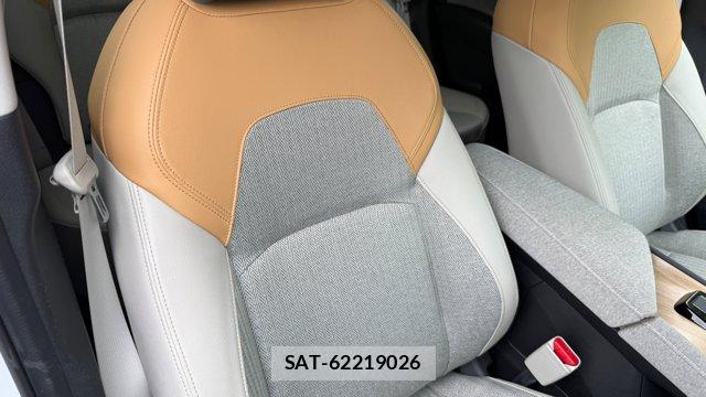 Nissan AURA 2024-01 8550395-4