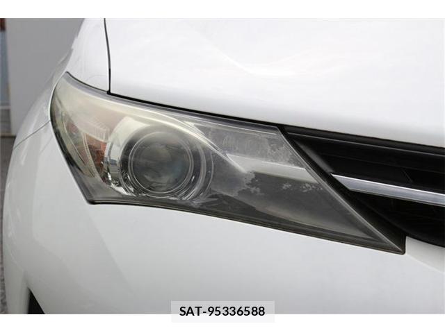 Toyota AURIS 2013-05 8546713-11