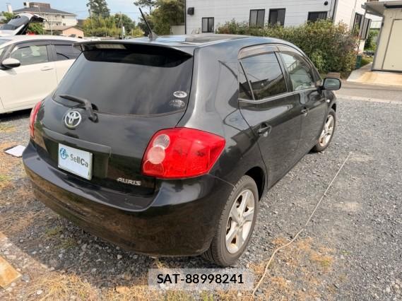 Toyota AURIS 2008-02 8550288-13