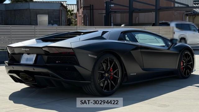 Lamborghini Aventador 2021-04 8550248-11