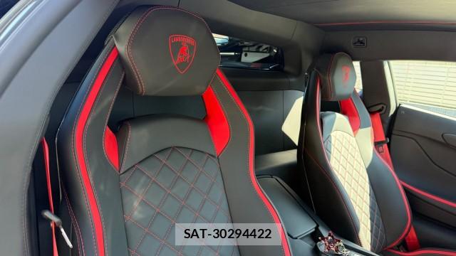 Lamborghini Aventador 2021-04 8550248-5