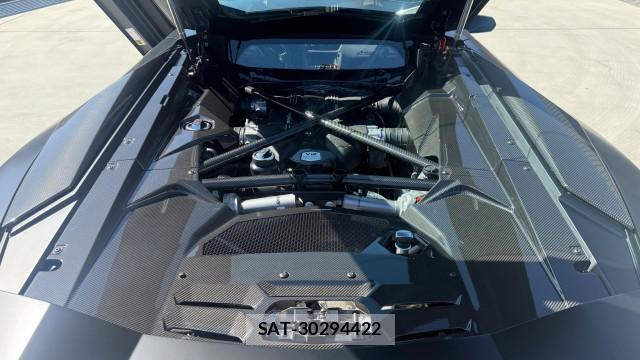 Lamborghini Aventador 2021-04 8550248-6